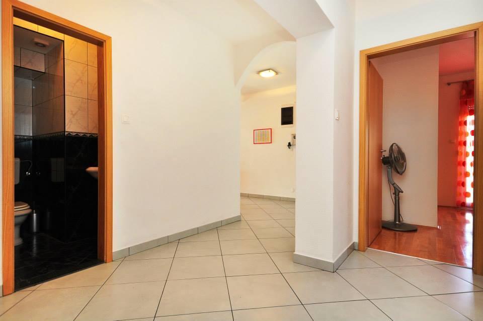 Apartment Luxury Cream Kastela Oda fotoğraf