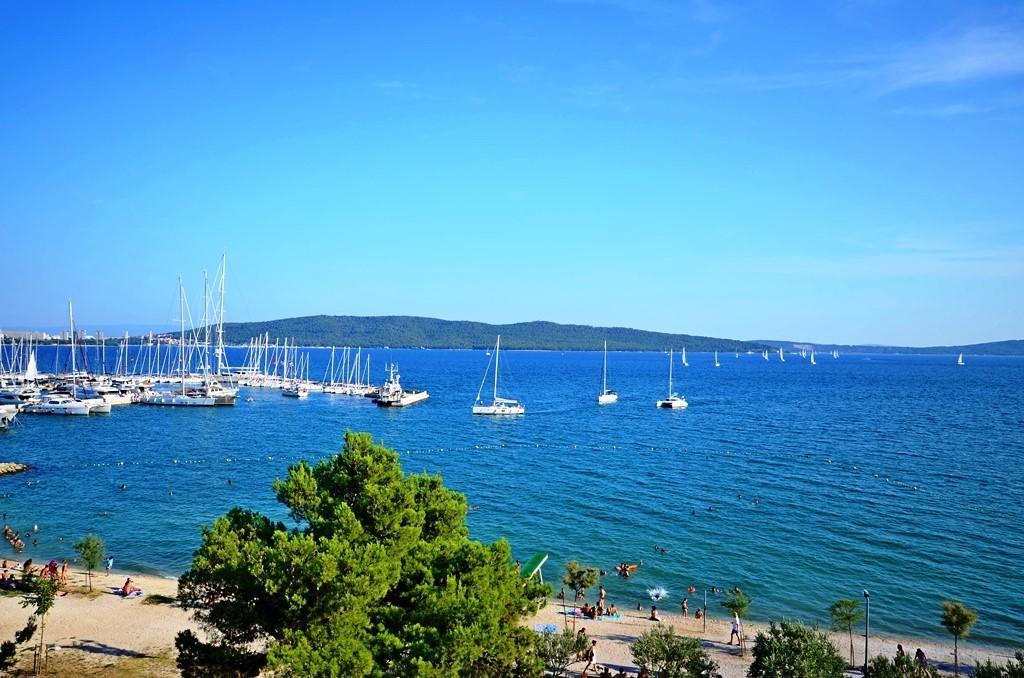 Apartment Luxury Cream Kastela Oda fotoğraf